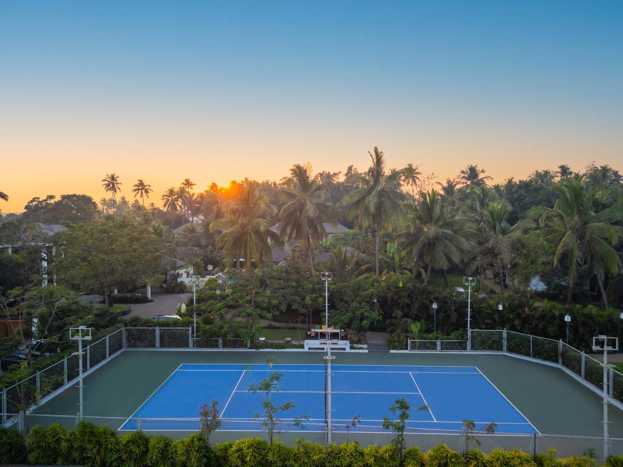 Baale Resort Goa Arpora Bagian luar foto